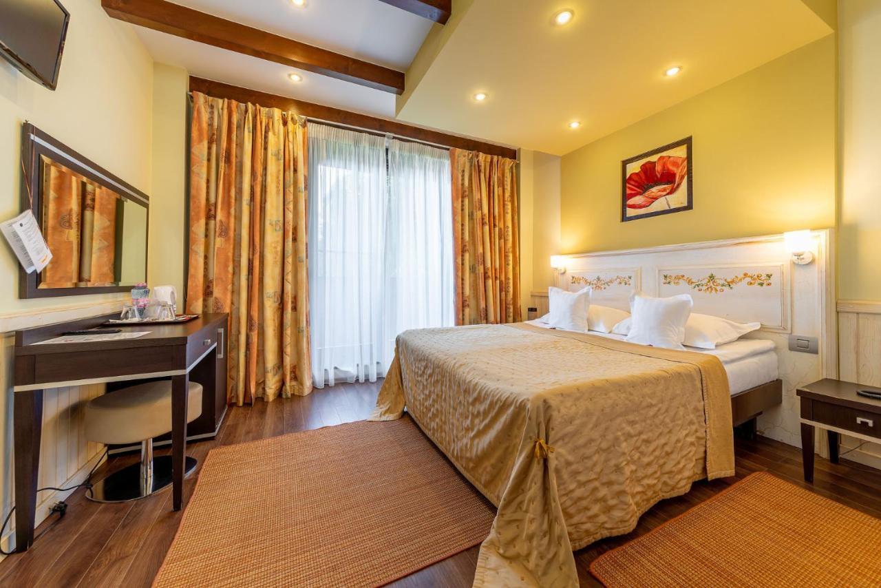 Hotel Casa Freya Buşteni Zewnętrze zdjęcie