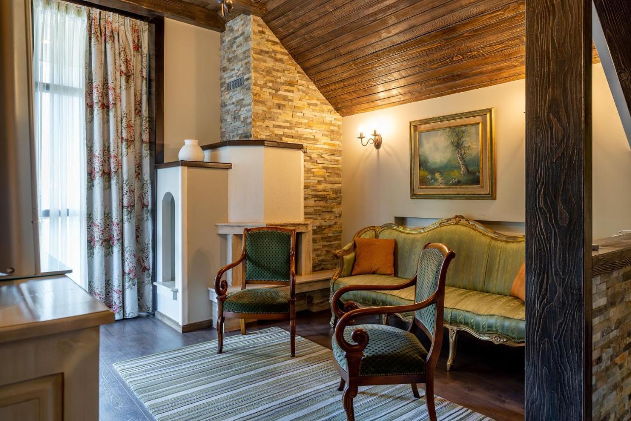Hotel Casa Freya Buşteni Zewnętrze zdjęcie